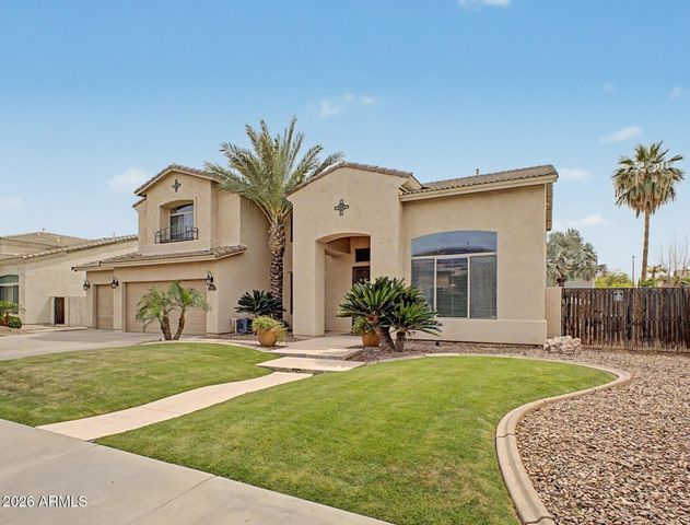 3595 E Latham Way, Gilbert, AZ 85297