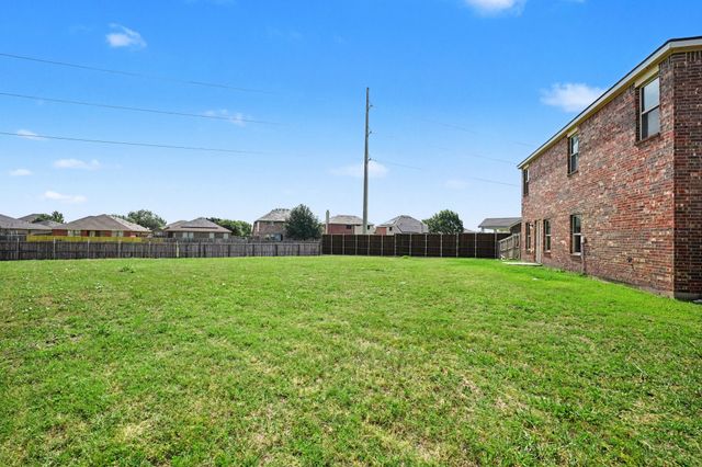 2513 Stonegate Drive, Seagoville, TX 75159
