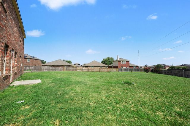 2513 Stonegate Drive, Seagoville, TX 75159