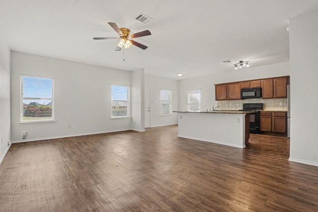 2513 Stonegate Drive, Seagoville, TX 75159