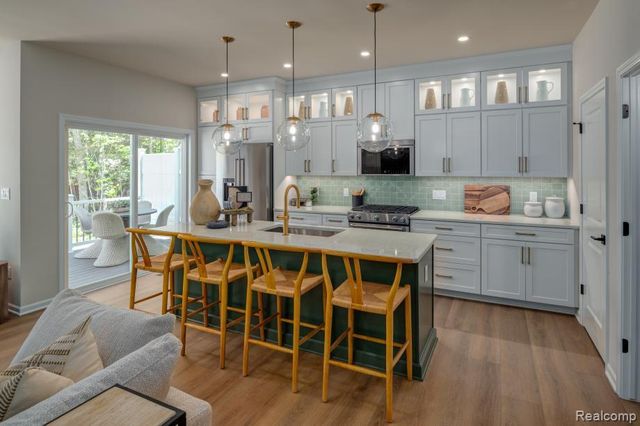 5416 Poppydrew Lane 4, Ann Arbor, MI 48108