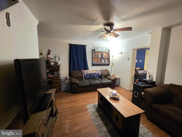 217 JAMES ST, Hagerstown, MD 21740