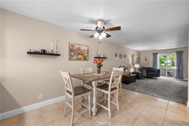 26806 Claudette Street 323, Canyon Country, CA 91351
