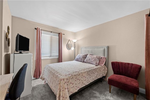 26806 Claudette Street 323, Canyon Country, CA 91351