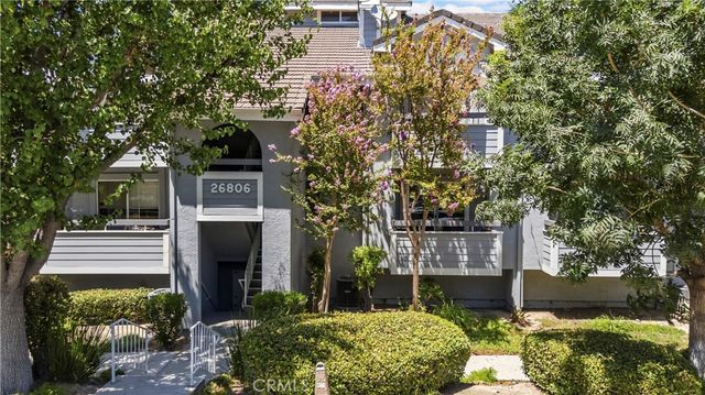 26806 Claudette Street 323, Canyon Country, CA 91351