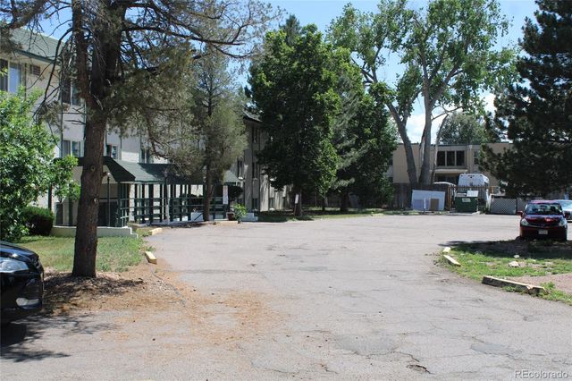 8822 E Florida Avenue 206, Denver, CO 80247
