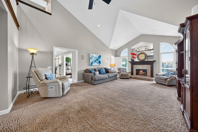 8893 Chestnut Run Drive, Shelby Twp, MI 48317