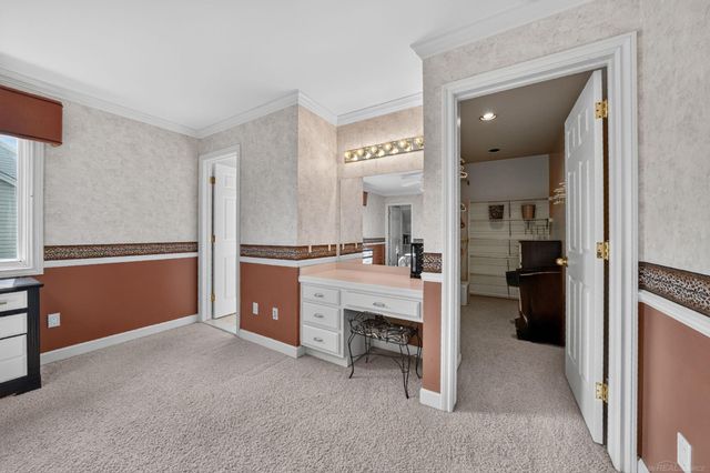 8893 Chestnut Run Drive, Shelby Twp, MI 48317
