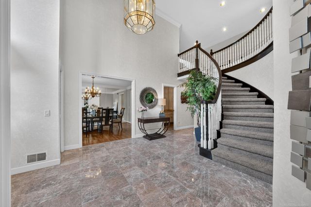 8893 Chestnut Run Drive, Shelby Twp, MI 48317