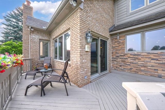 8893 Chestnut Run Drive, Shelby Twp, MI 48317