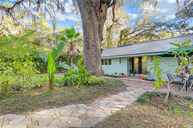 4704 NE 255TH DRIVE, Melrose, FL 32666