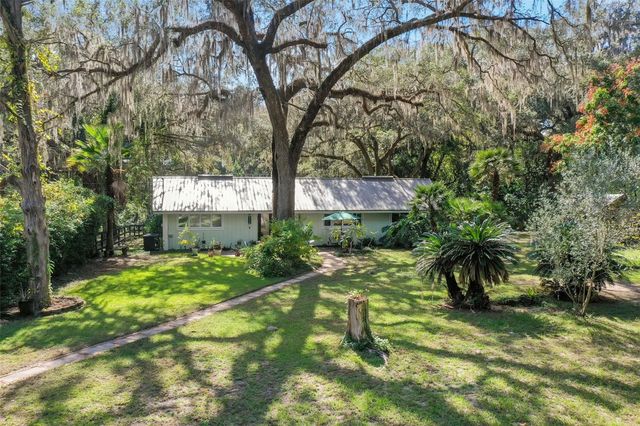 4704 NE 255TH DRIVE, Melrose, FL 32666