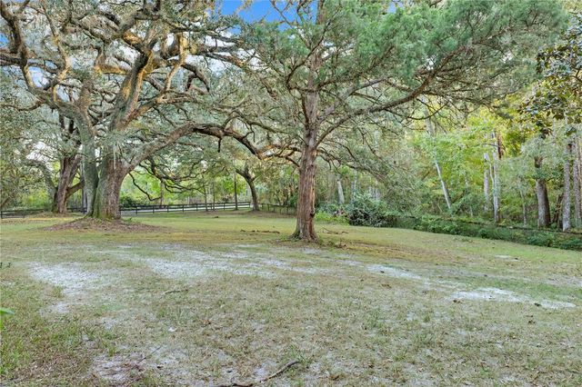 4704 NE 255TH DRIVE, Melrose, FL 32666