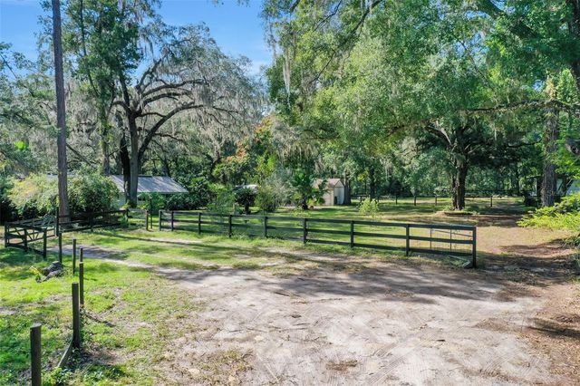 4704 NE 255TH DRIVE, Melrose, FL 32666