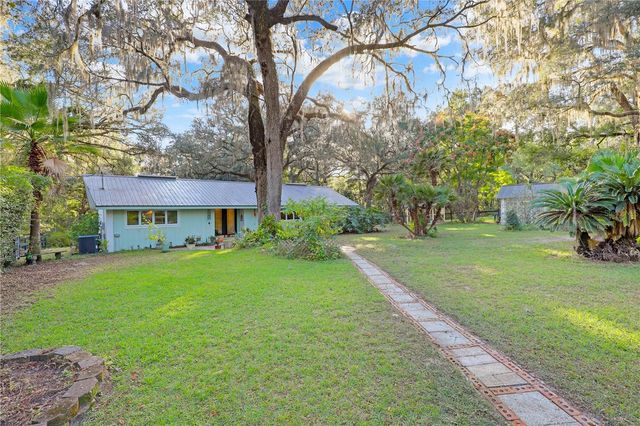 4704 NE 255TH DRIVE, Melrose, FL 32666