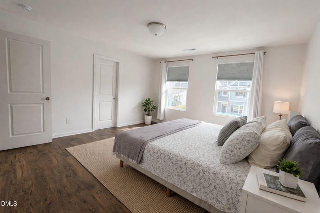 656 Bent Willow Drive, Clayton, NC 27527