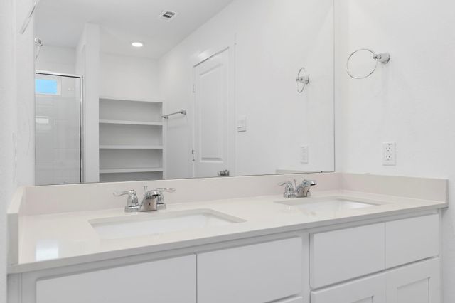 3019 Scarlet Ibis Drive, Texas City, TX 77590
