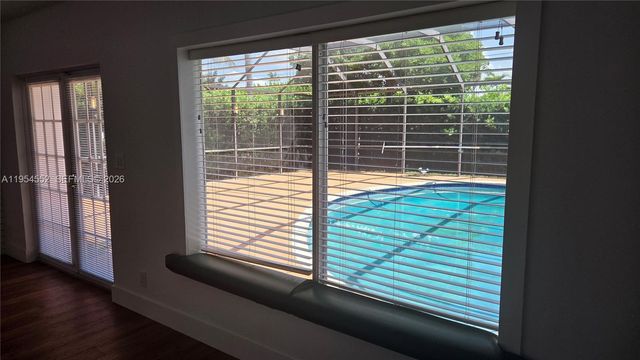 1245 Coral Lane, Hollywood, FL 33019