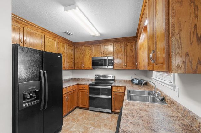 154 Joe Walding Dr, Midland City, AL 36350