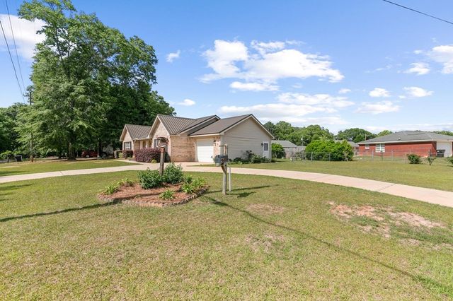 154 Joe Walding Dr, Midland City, AL 36350