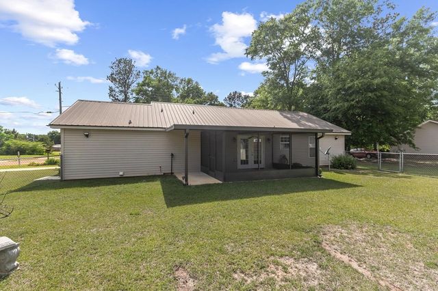 154 Joe Walding Dr, Midland City, AL 36350
