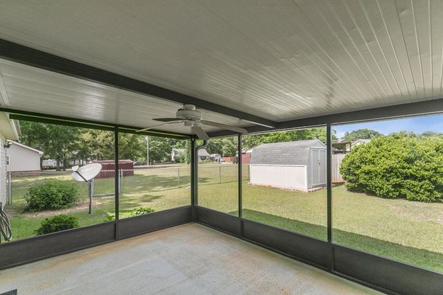 154 Joe Walding Dr, Midland City, AL 36350