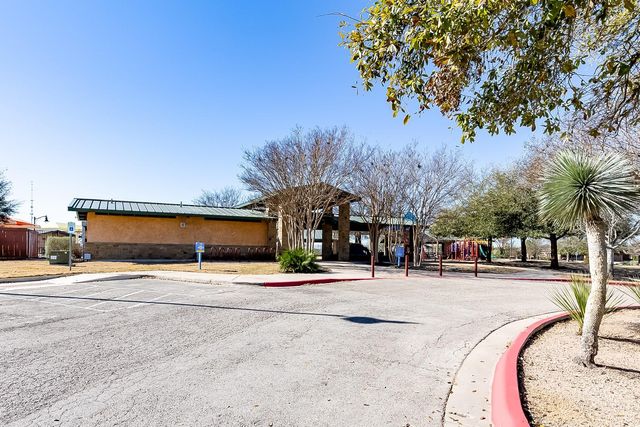 254 Small Seed DR, Buda, TX 78610