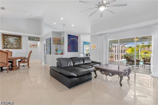 2101 SW 29th TER, Cape Coral, FL 33914