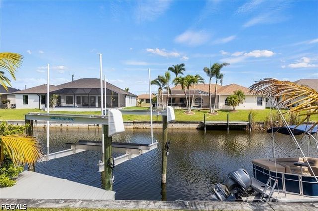 2101 SW 29th TER, Cape Coral, FL 33914