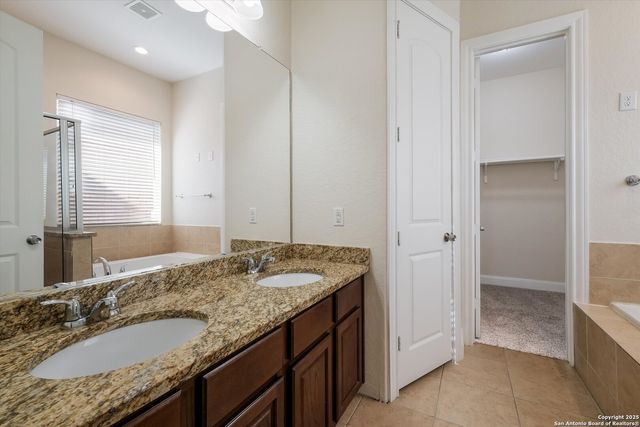 11242 Butterfly Bush, San Antonio, TX 78245