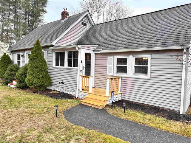 17 Walton Road, Plaistow, NH 03865
