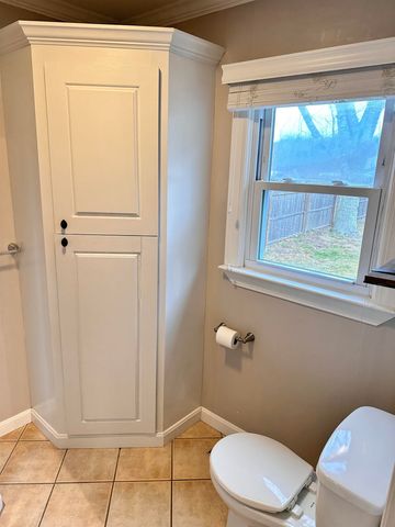 17 Walton Road, Plaistow, NH 03865