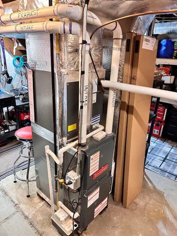 17 Walton Road, Plaistow, NH 03865