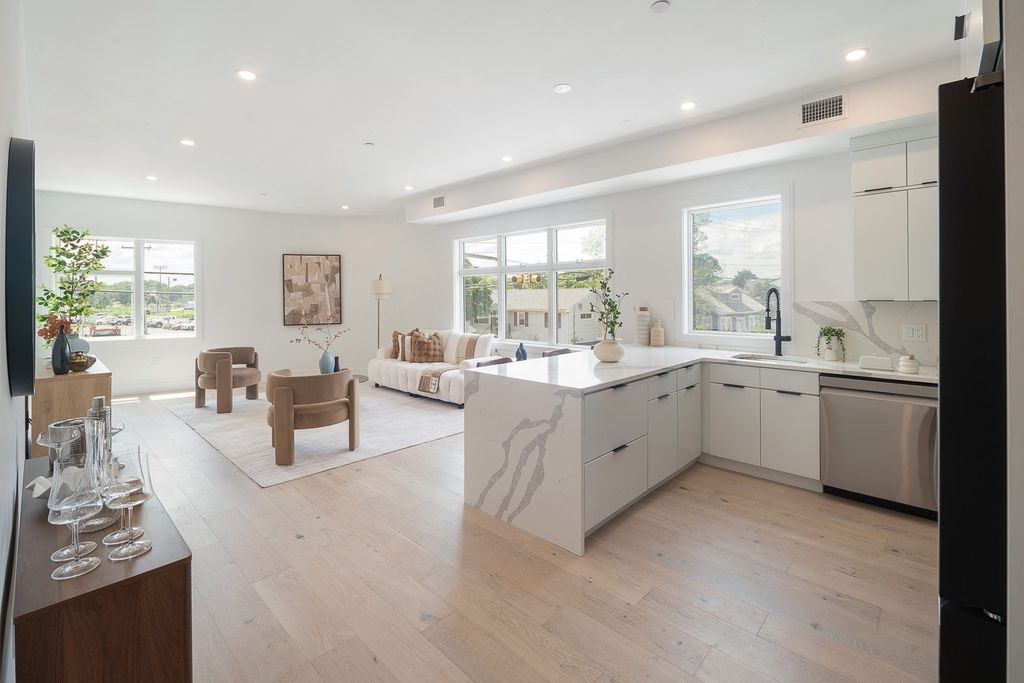 130 Shirley Street 250, Winthrop, MA 02152