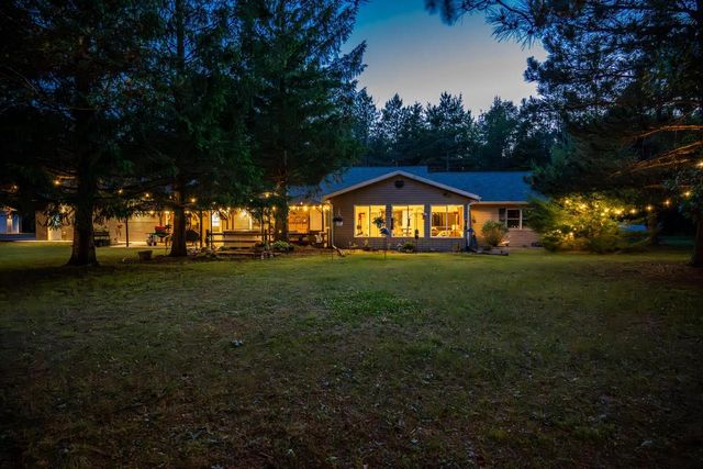 1054 W 13th Lane, Arkdale, WI 54613