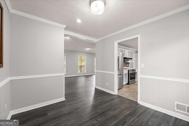 310 Timber Laurel Lane, Lawrenceville, GA 30043