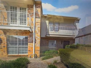 6111 Beverly Hill Street 28, Houston, TX 77057