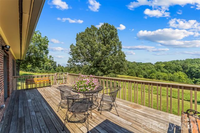 402 Catawba Street, Morganton, NC 28655