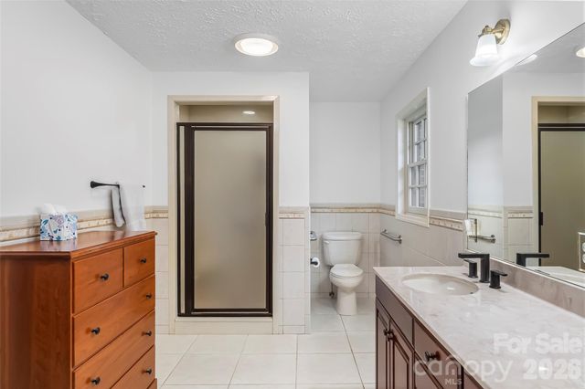 402 Catawba Street, Morganton, NC 28655