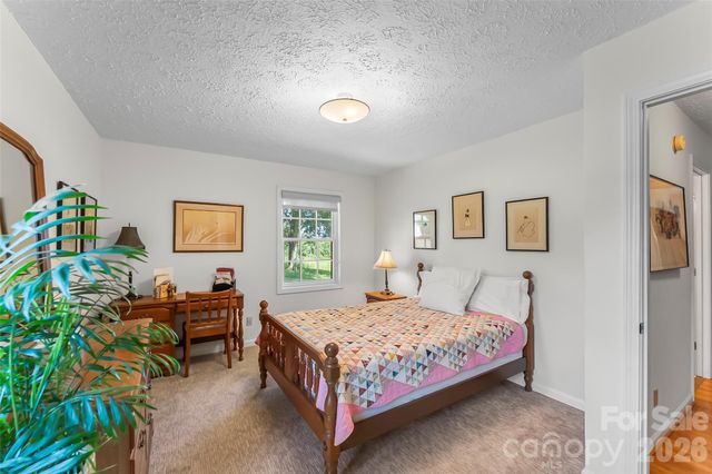 402 Catawba Street, Morganton, NC 28655