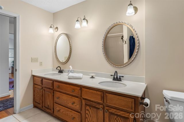 402 Catawba Street, Morganton, NC 28655