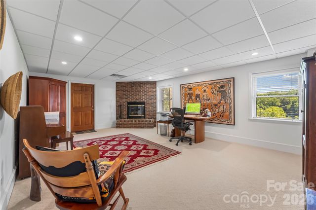 402 Catawba Street, Morganton, NC 28655