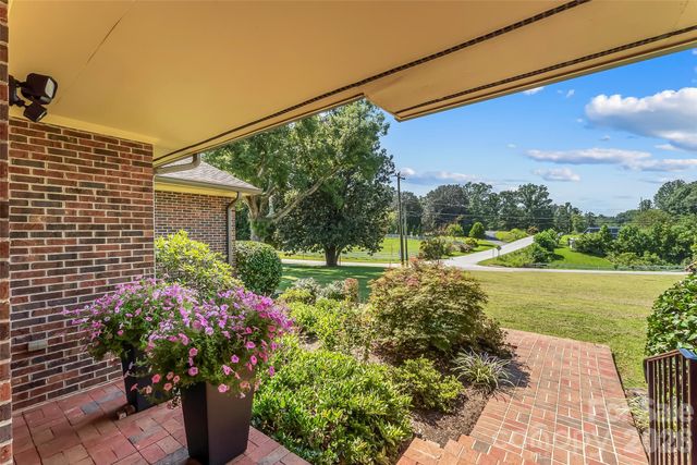 402 Catawba Street, Morganton, NC 28655