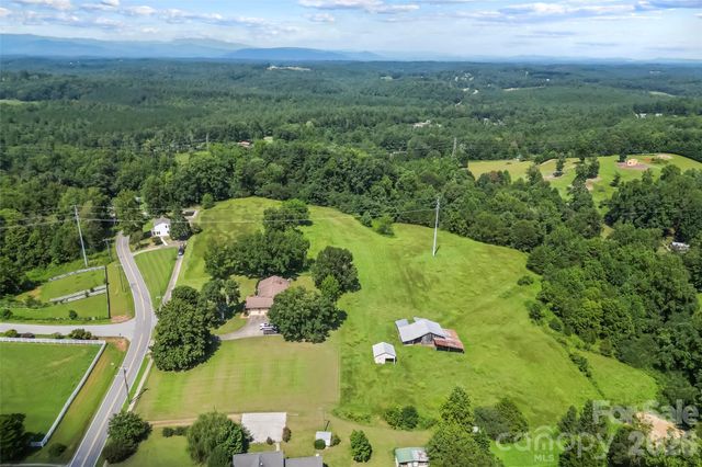 402 Catawba Street, Morganton, NC 28655