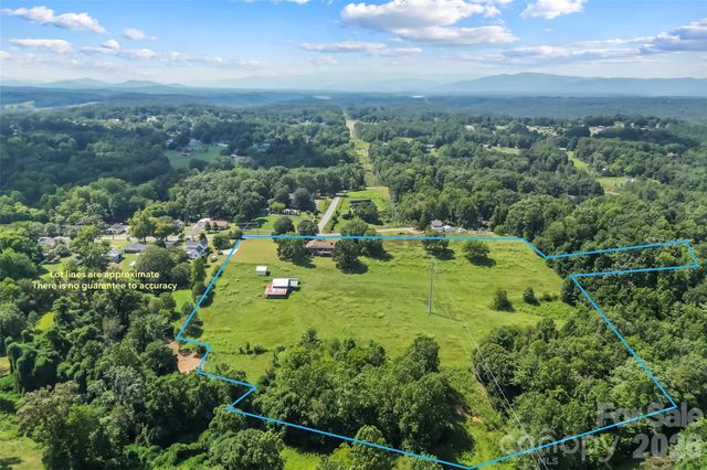 402 Catawba Street, Morganton, NC 28655
