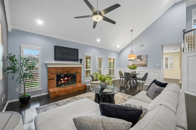 1819 Sandalwood Lane, Grapevine, TX 76051