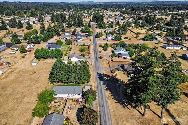 9418 180th Way SW, Rochester, WA 98579