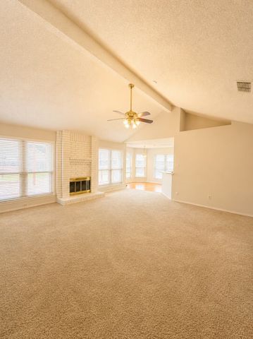 4806 Shadyway Drive, Arlington, TX 76018