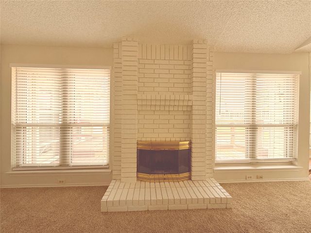 4806 Shadyway Drive, Arlington, TX 76018