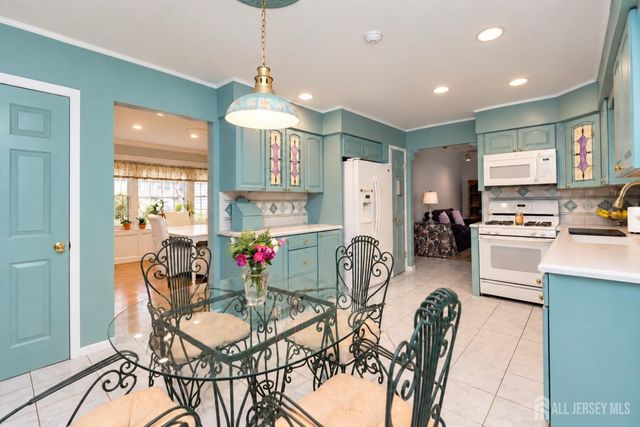 23 Merritt Terrace, Old Bridge, NJ 07747